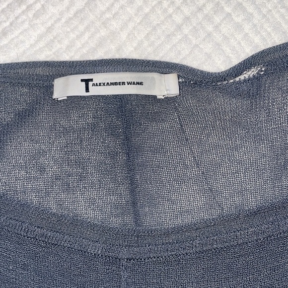 T Alexander Wang lightweight knit asymmetrical sweater. Dirty olive colour. S - Picture 6 of 10